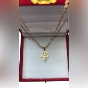 Elegant 18K Gold Filled Hamsa Pendant Necklace